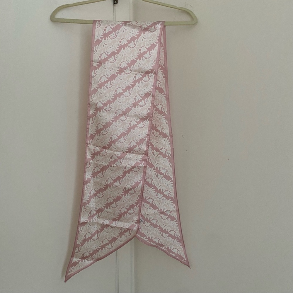Cottagecore Pink White Floral Satin Scarf Romantic Coquette Parisian Chic